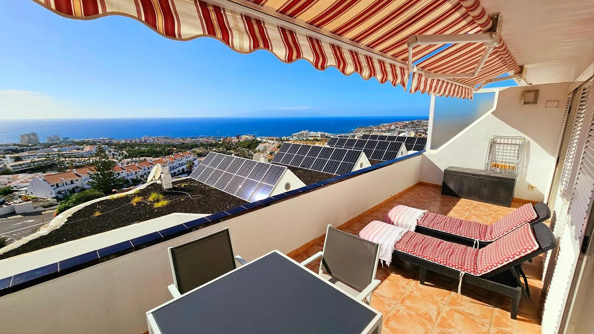 Cozy Sea Views Apartment In Costa Adeje إسبانيا
